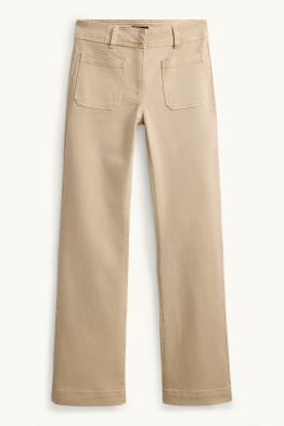 Flared jeans - mid waist