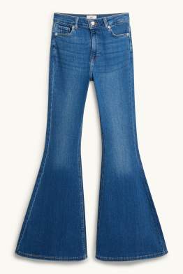 Flared Jeans - Mid Waist