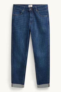 Boyfriend Jeans - mid waist