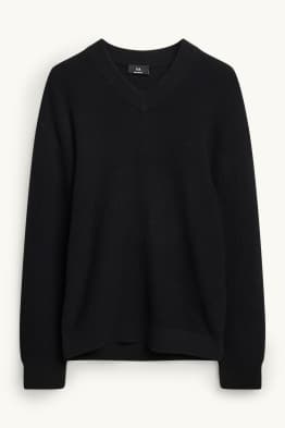 Pull avec encolure en V