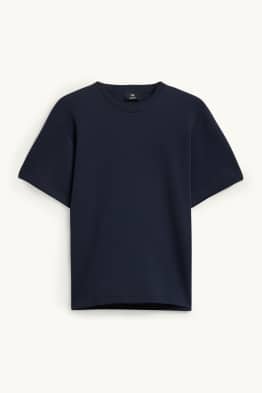 T-Shirt - Relaxed Fit