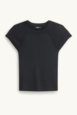 Knitted jumper - short sleeve