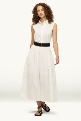 Robe avec ceinture - straight fit