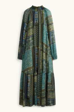 Set - A-line dress and slip - 2 piece
