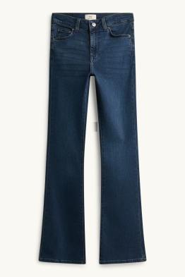 Bootcut Jeans - Mid Waist - LYCRA®