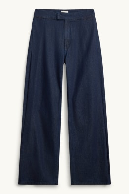 Wide Leg Jeans - Mid Waist