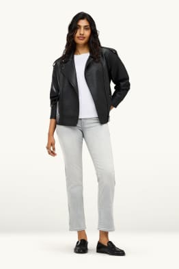 Straight jeans dal taglio corto - vita media - LYCRA®