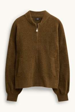 Cardigan tricotat