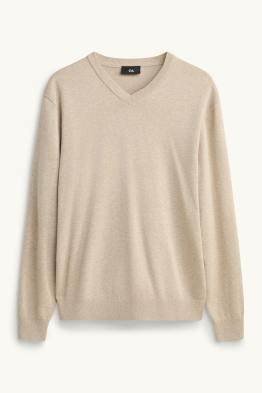 V-neck jumper