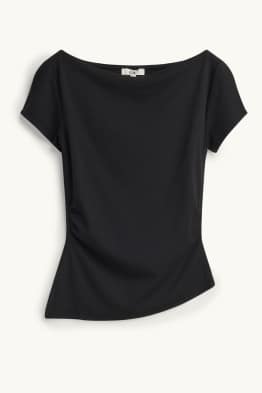 T-shirt - slim fit