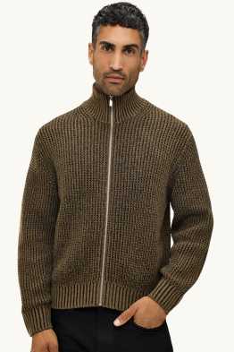 Cardigan tricotat
