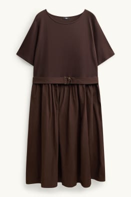 Rochie fit & flare cu curea