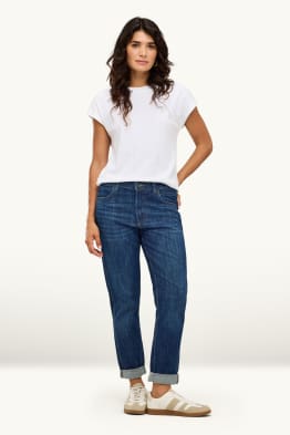 Boyfriend Jeans - mid waist