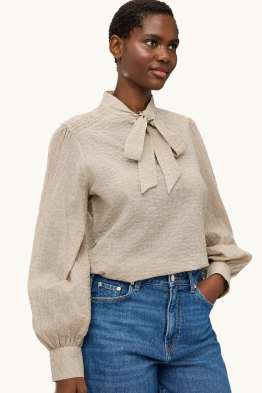Blouse met knoop in de stof - geruit