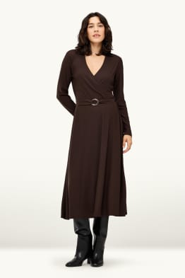 Fit & flare dress with belt