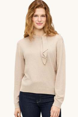 Feinstrick-Pullover mit Knotendetail
