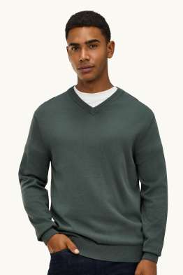 V-neck jumper