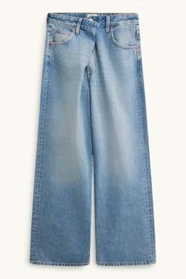 Straight jeans - mid waist