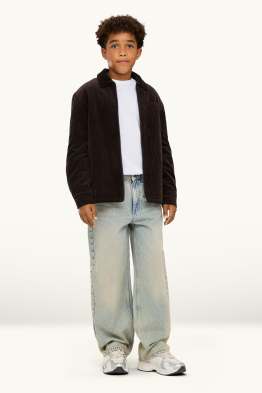 Baggy jeans