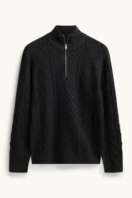 Pull - motif tressé