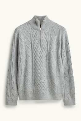 Pull - motif tressé