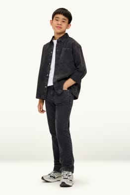 Straight jeans