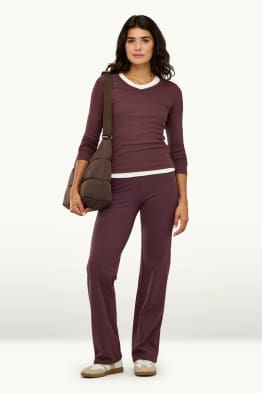 Straight legging