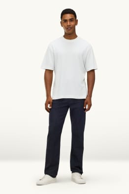 Straight jeans