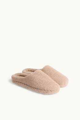 Pantoffels van teddybont