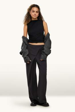 Stoffhose - Low Waist - Relaxed Fit