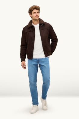 Slim Tapered Jeans - Flex Jog Denim - LYCRA®