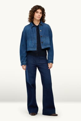 Wide leg jean - mid waist