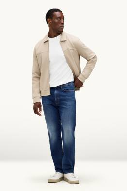 Straight jeans