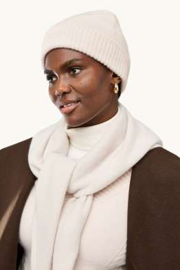 Cashmere beanie