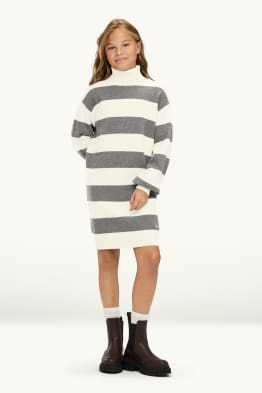 Robe en maille - à rayures
