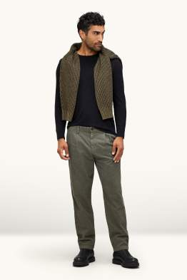 Xinos de pana - tapered fit