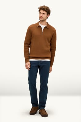 Straight Jeans - LYCRA®