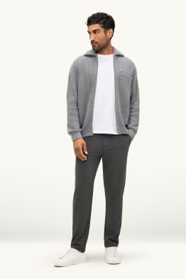 Chino - tapered fit