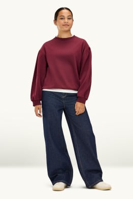 Wide leg jeans