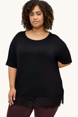 T-Shirt - Curvy Fit