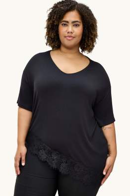 Tričko s výstřihem ve tvaru V - curvy fit