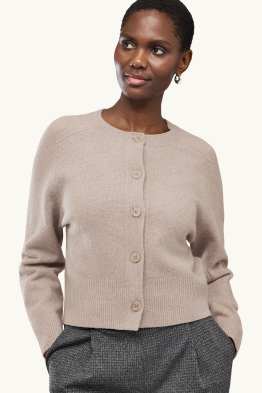 Cardigan tricotat