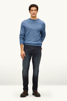 Straight jeans