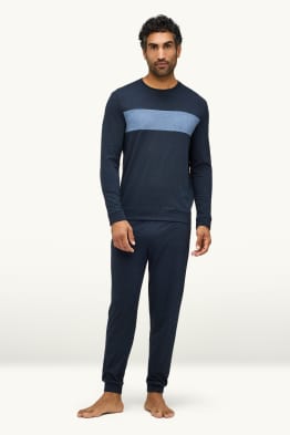 Pyjamas