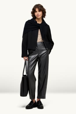 Hose - High Waist - Barrel Leg - Lederimitat