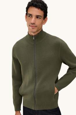 Strickjacke