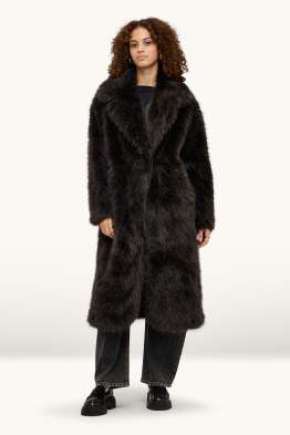 Manteau en imitation fourrure