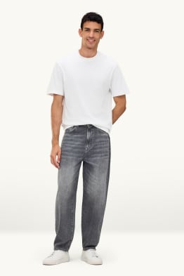 Barrel jean