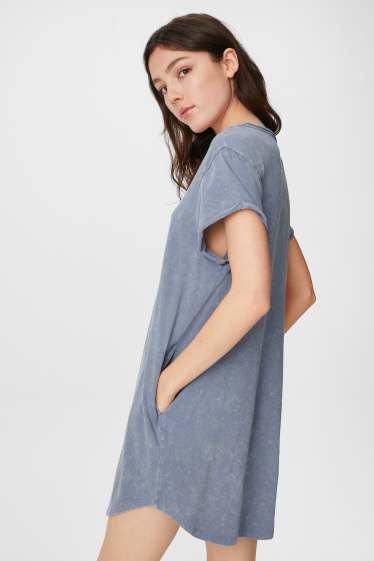 Damen - CLOCKHOUSE - T-Shirt-Kleid - hellblau