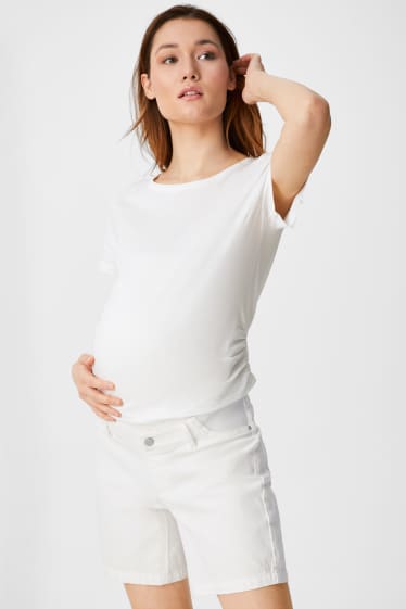 Women - Maternity jeans - denim shorts - white